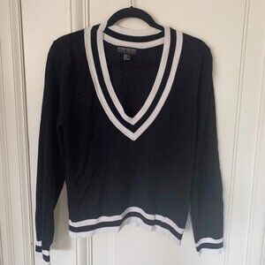 Black & White V-Neck Long-Sleeve Plunge Neck Sweater